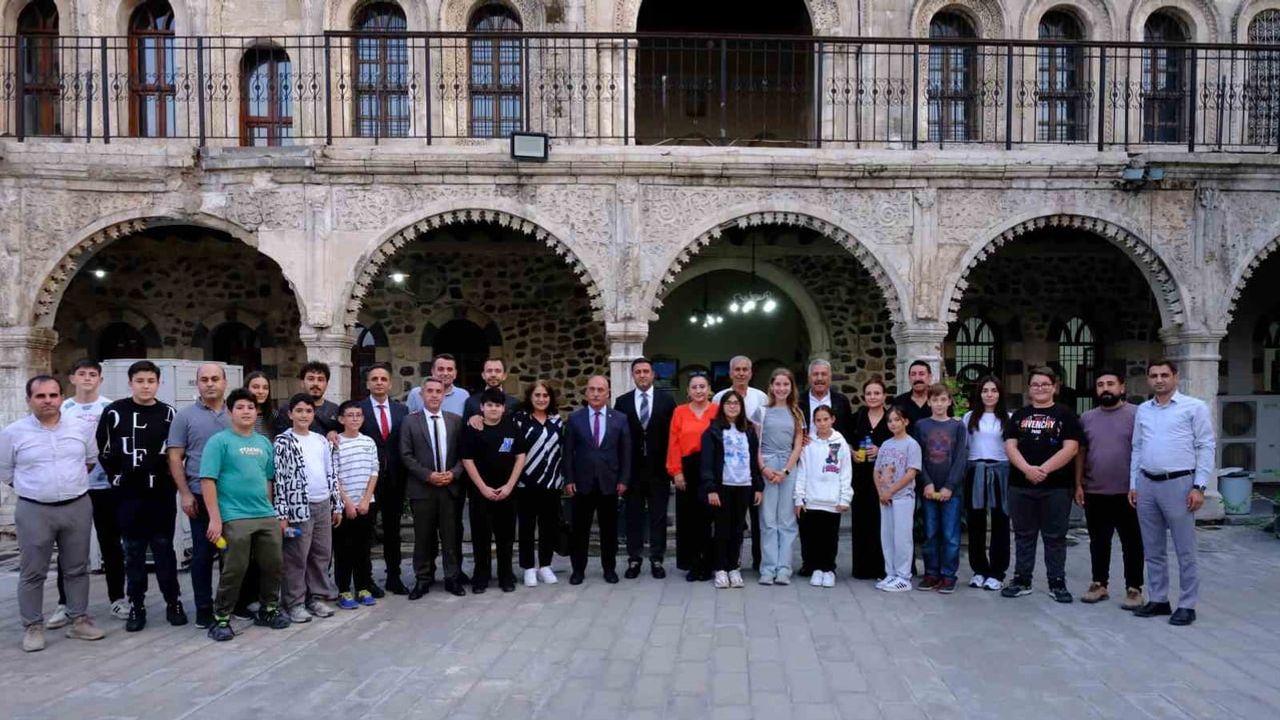 İstanbullu öğrenciler Cizre'nin kültür hafızasıyla buluştu
