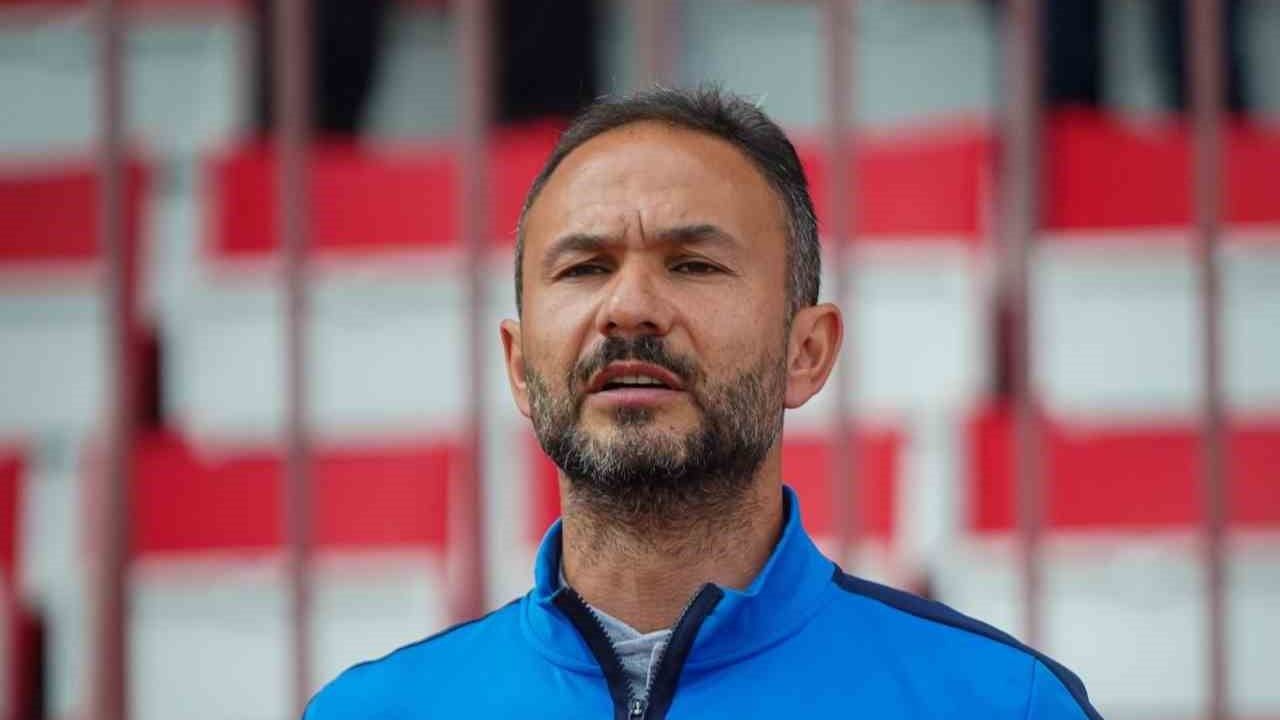 İstiklalspor’da teknik ekibin değişimi resmileşti