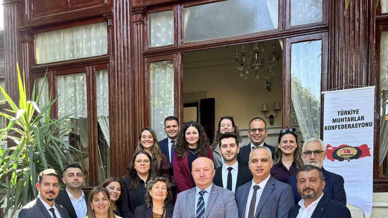 İzmir'de muhtarlar ve enerji şirketleri arasında saha odaklı iş birliği vurgulandı