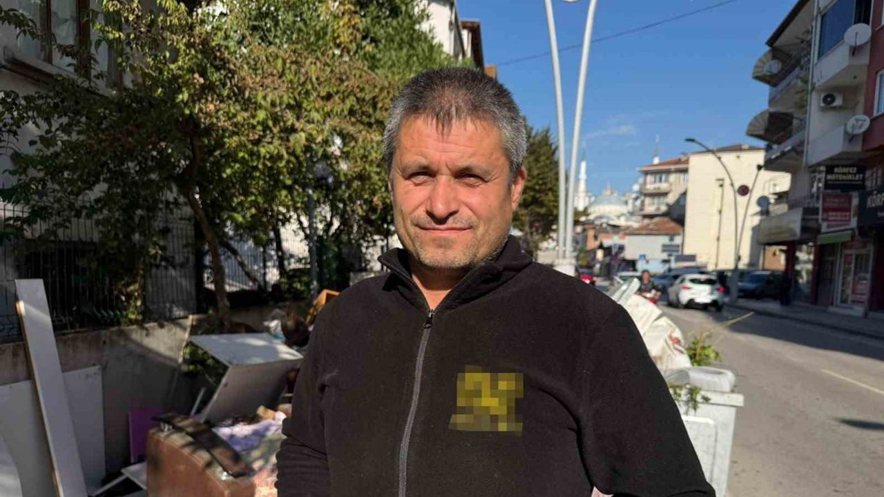 İzmit'te kaldırım kullanılmış eşyalarla doldu: esnaf çözüm bekliyor