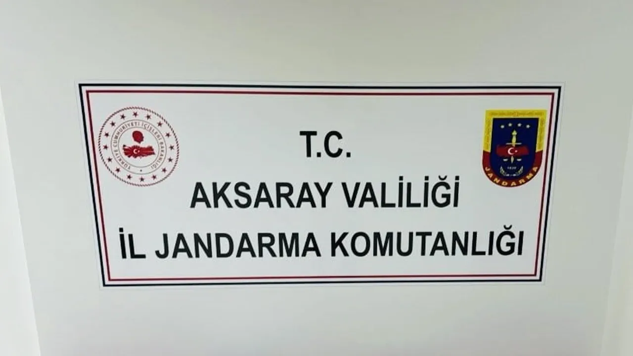 Jandarmanın teknik takip operasyonu: binlerce hap ve üç tutuklama