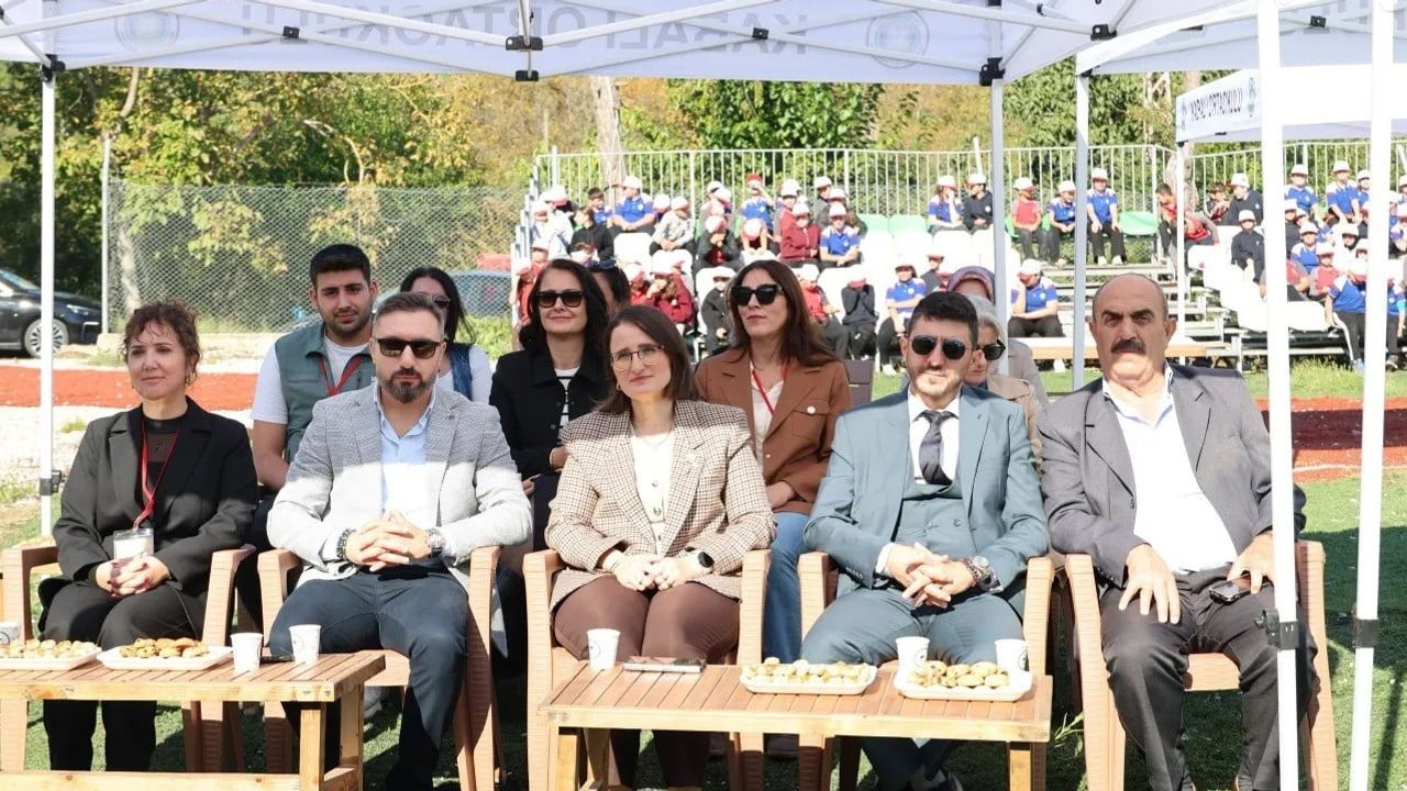 Kabalı'da öğrenme atölyesi: çocuklar uygulamalı bilim ve teknolojiyle buluştu