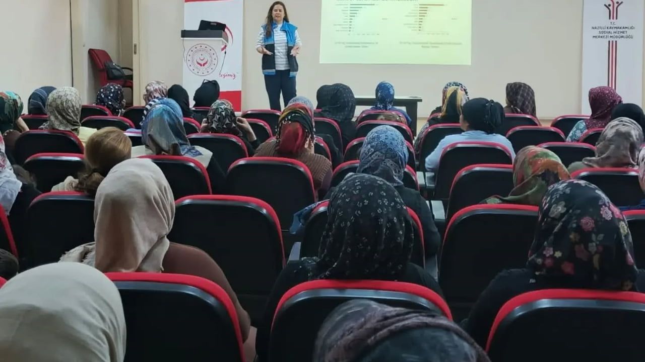 kadınlara sağlık, güvenlik ve mahremiyet eğitimi verildi