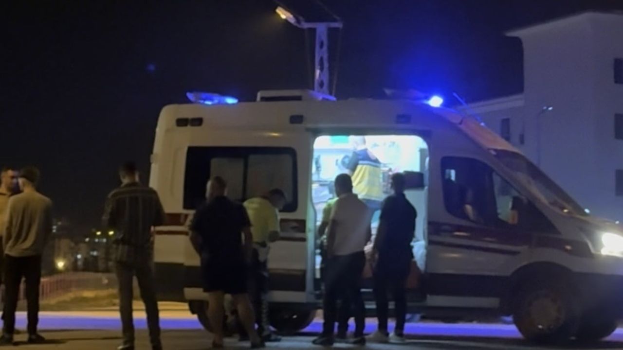 Kadirli'de yola savrulan motosiklet sürücüsü yaralandı