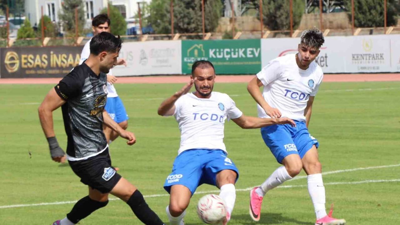 Kahramanmaraş'ta Taner Gümüş'ün golüyle İstiklalspor 1-0 kazandı