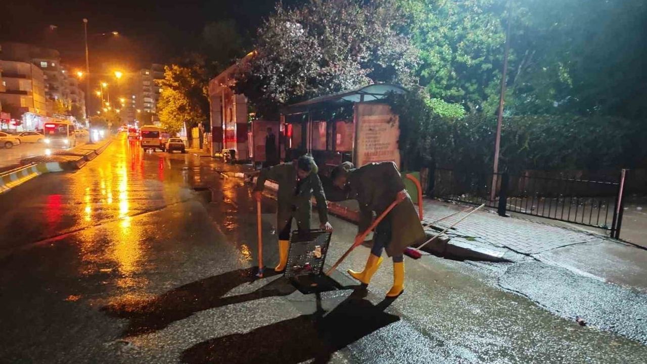 Kahta'da 7/24 teyakkuz: ekipler yağışa karşı sahada