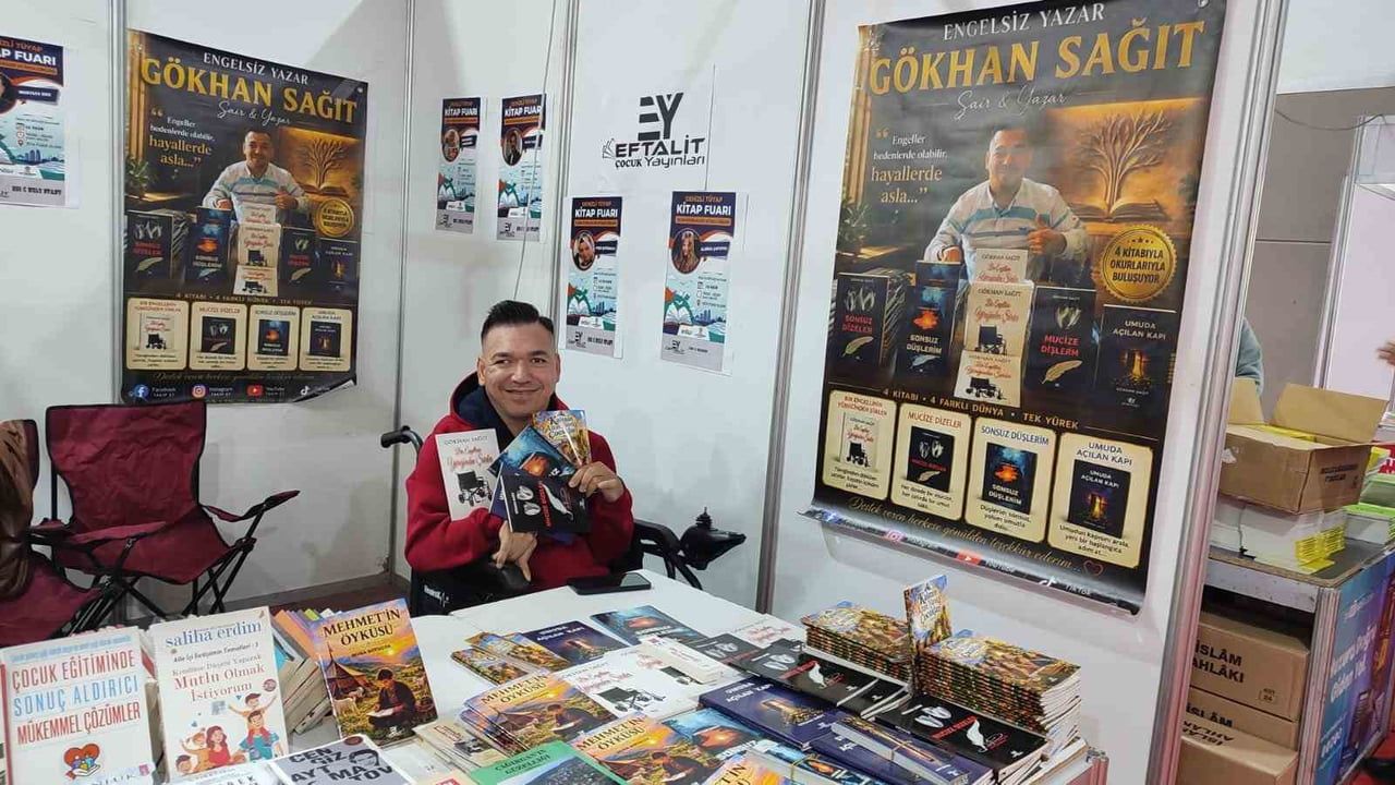 Kale'den 'engelsiz yazar' Gökhan Sağıt şiirleriyle okurlarla buluştu