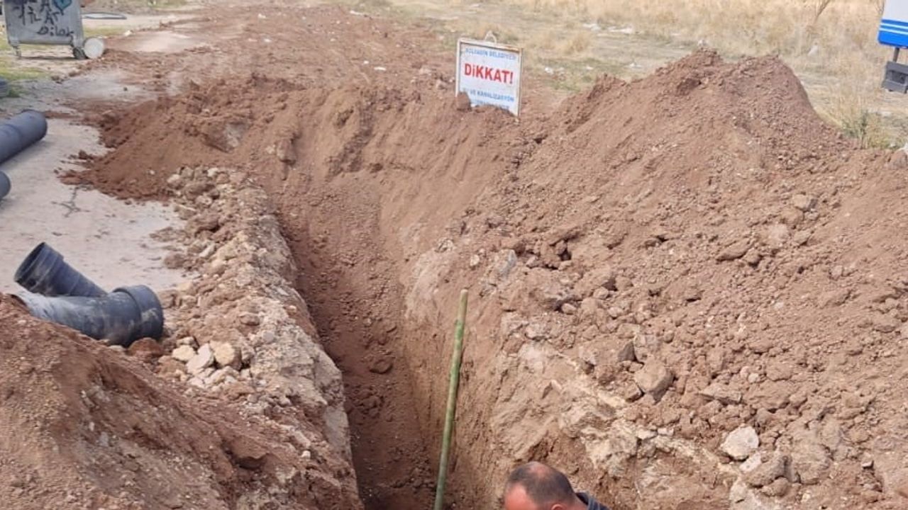 Kale Mahallesi'nde kanalizasyon yenilendi, Bolvadin altyapı hamlesi hız kazandı
