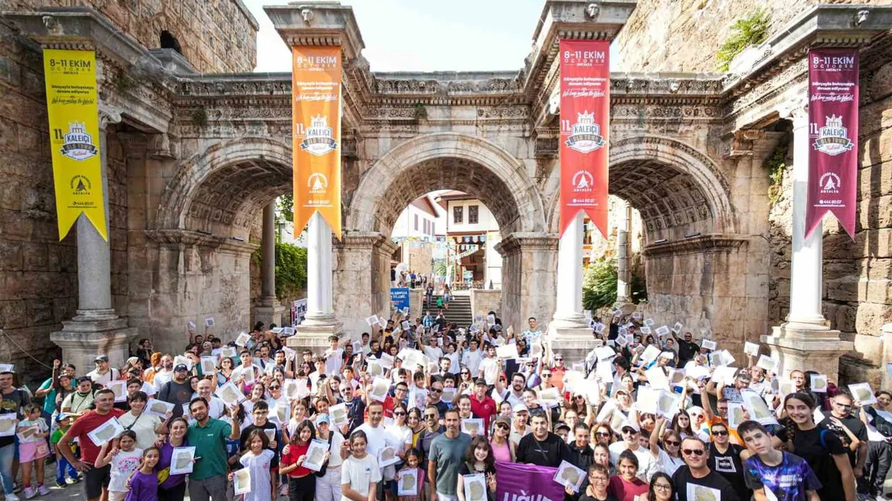 Kaleiçi'ni kültür, tat ve sporla yeniden canlandıran festival sona erdi