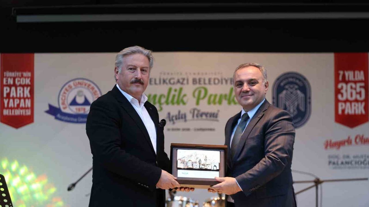 Kampüste buluşma noktası: Erciyes Üniversitesi'ne Gençlik Parkı açıldı