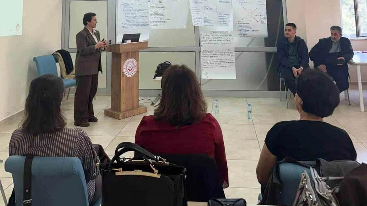 Kamu hizmetlerinde erişilebilirlik güçleniyor: Muğla'da sosyal içerme eğitimi