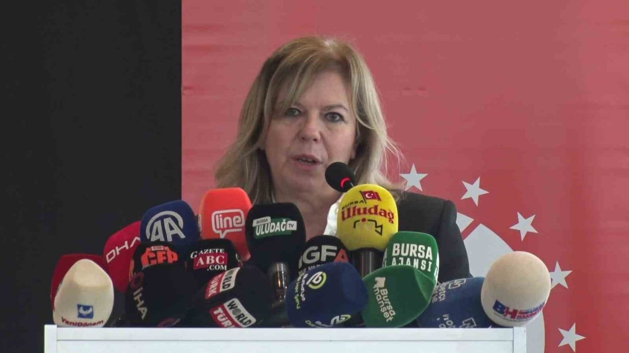 Kamu iletişiminde hakikat ve teknoloji odağıyla Bursa'da eğitim programı