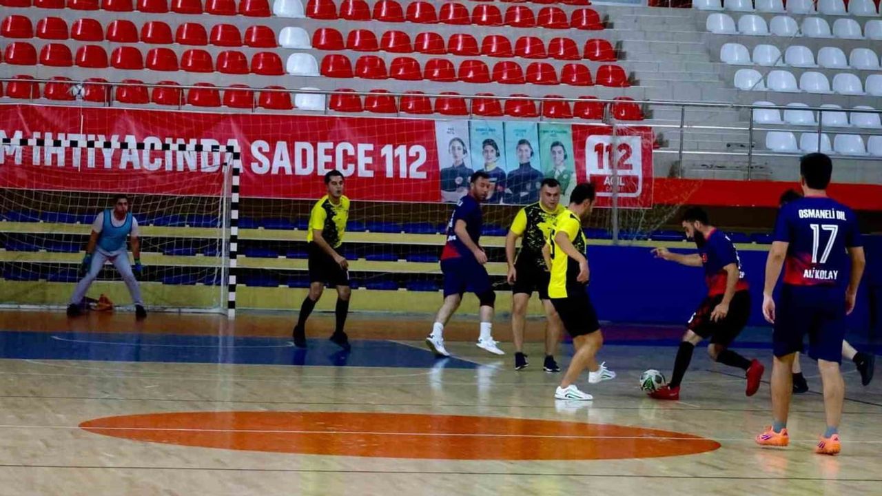 Kamu takımları rekabeti sahaya taşıdı: Bilecik’te futsal heyecanı başladı