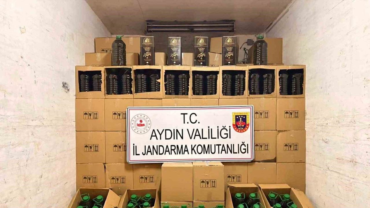 Kamyonette milyonluk sahte zeytinyağı ele geçirildi