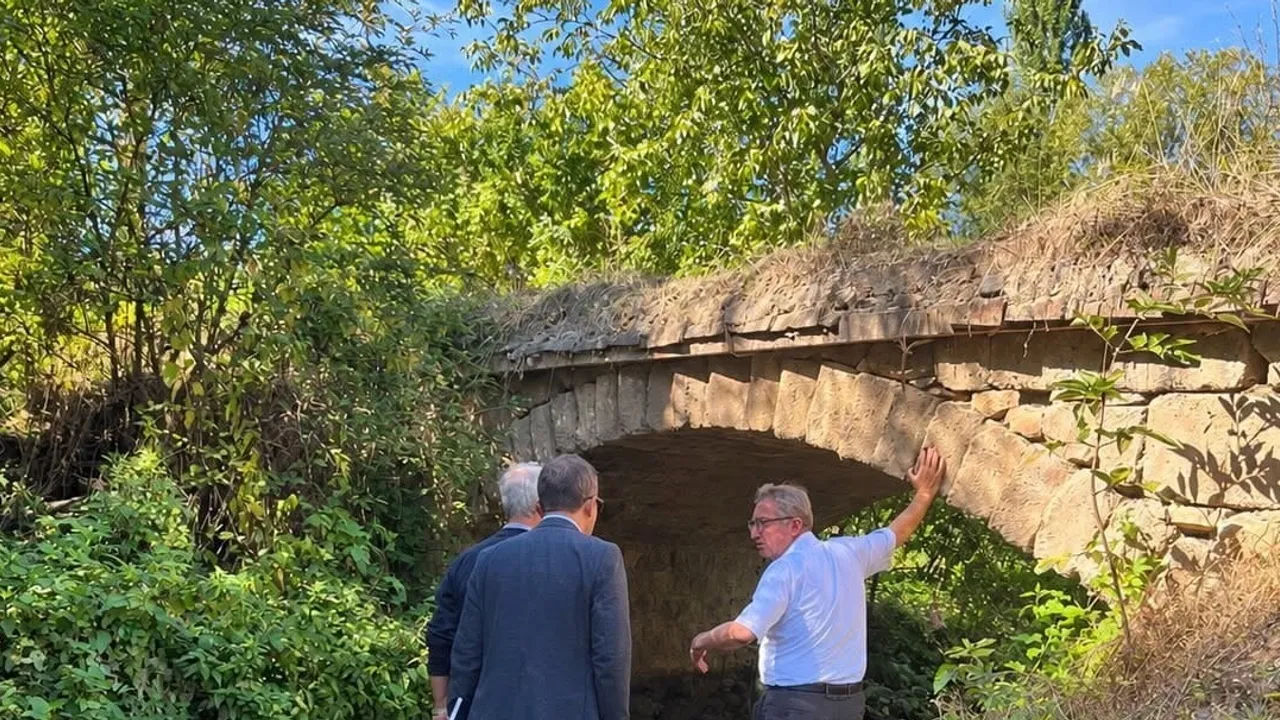 Kandilli’de tek kemerli taş köprü için restorasyon hazırlığı
