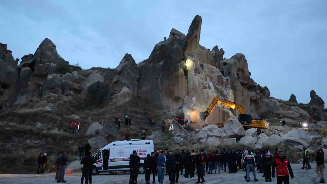 Kapadokya'da peribacasının çökmesi sonucu göreme'de bir kişi yaşamını yitirdi