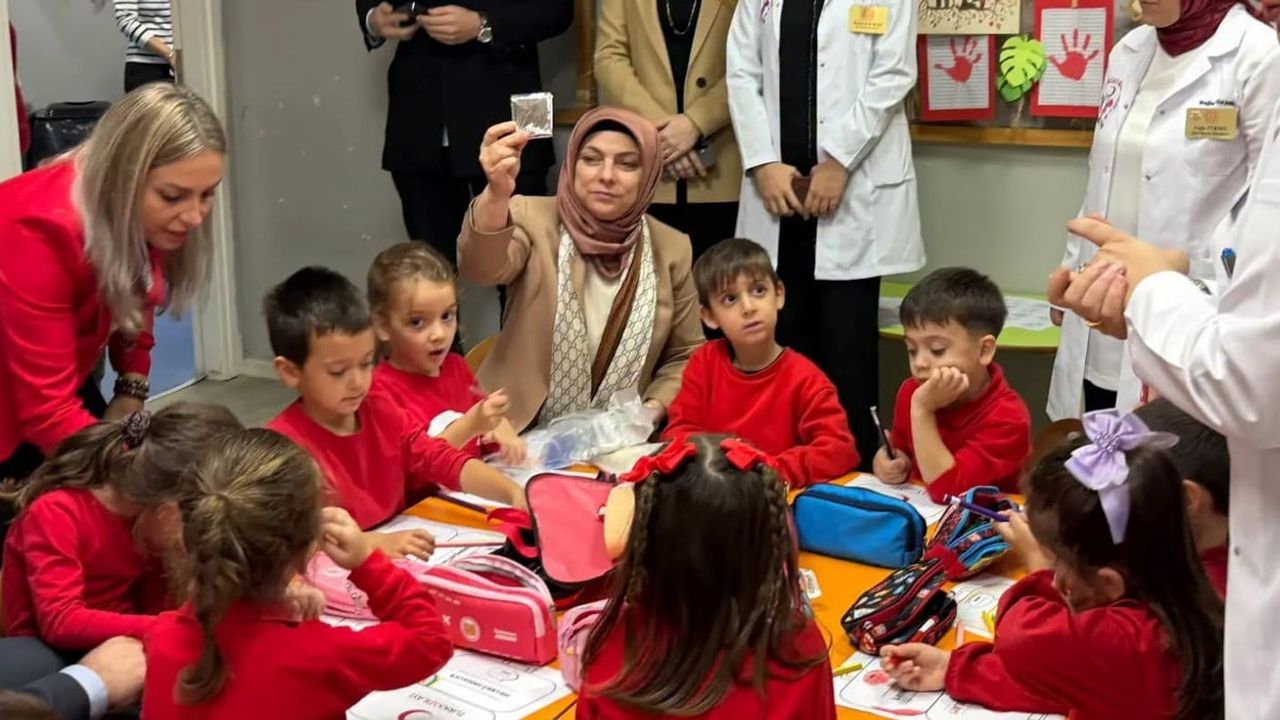 Kaptan Altay Altuğ anaokulunda Kızılay haftası coşkusu