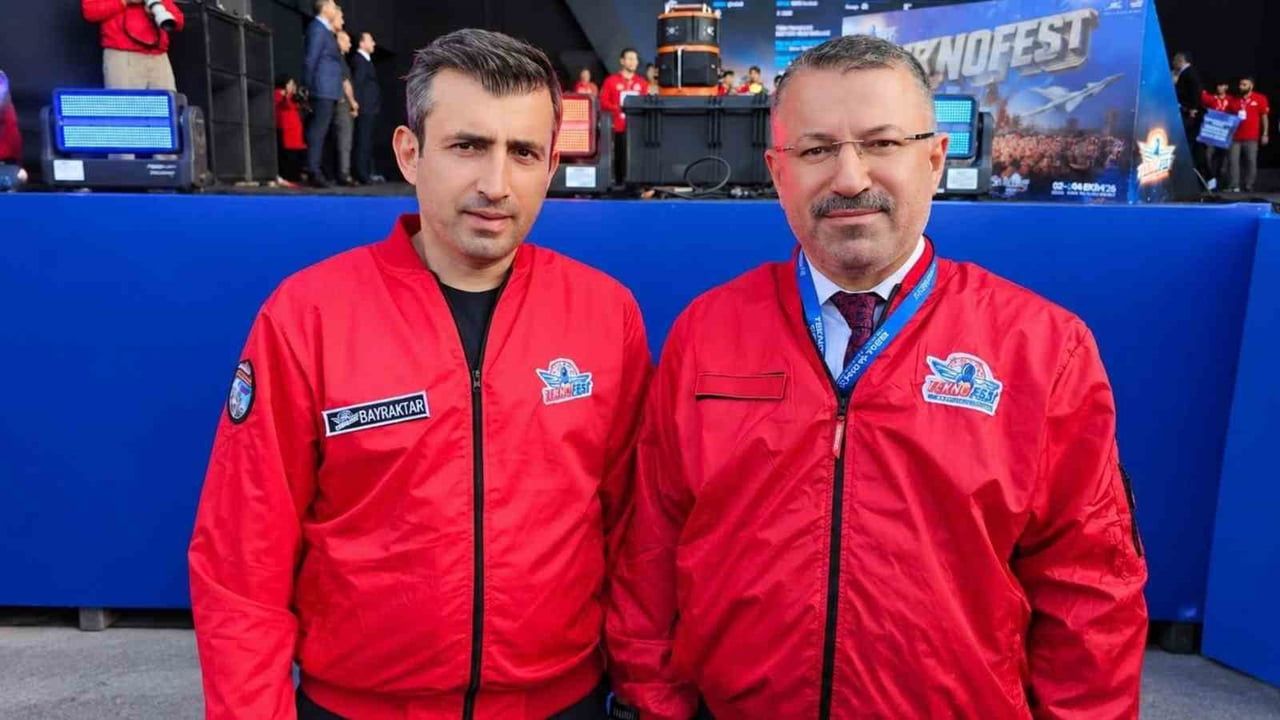 Karabük'ten TEKNOFEST çıkarması: rektör Kırışık Selçuk Bayraktar ile projeleri inceledi