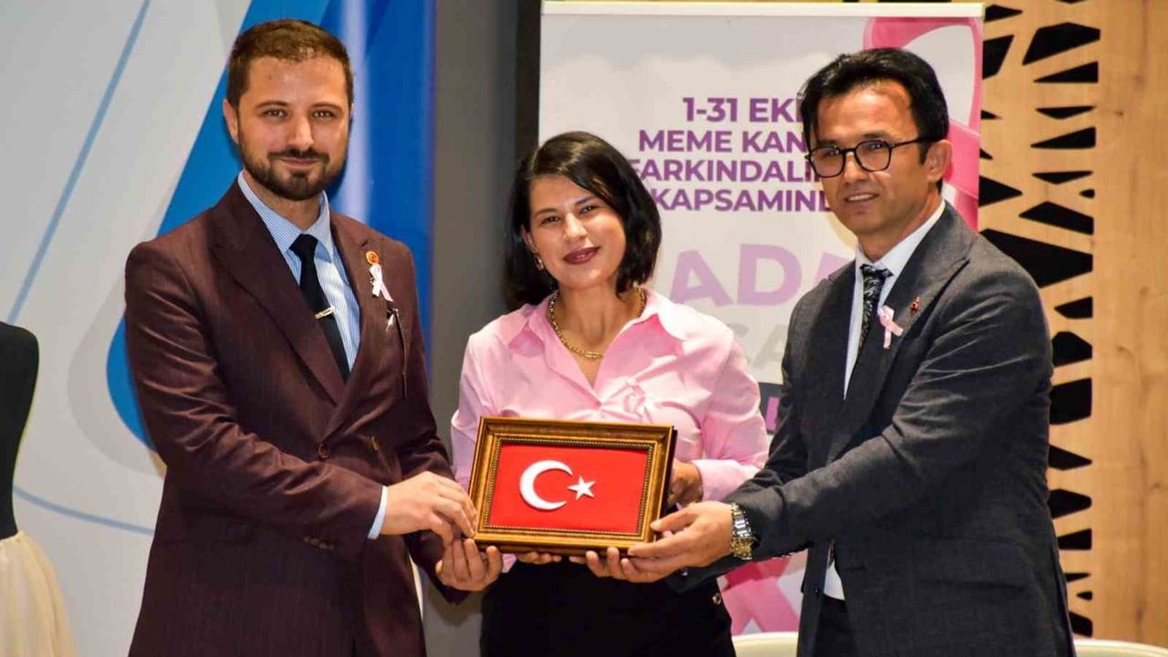 Karacabey'de erken teşhise dikkat çeken kadın sağlığı semineri