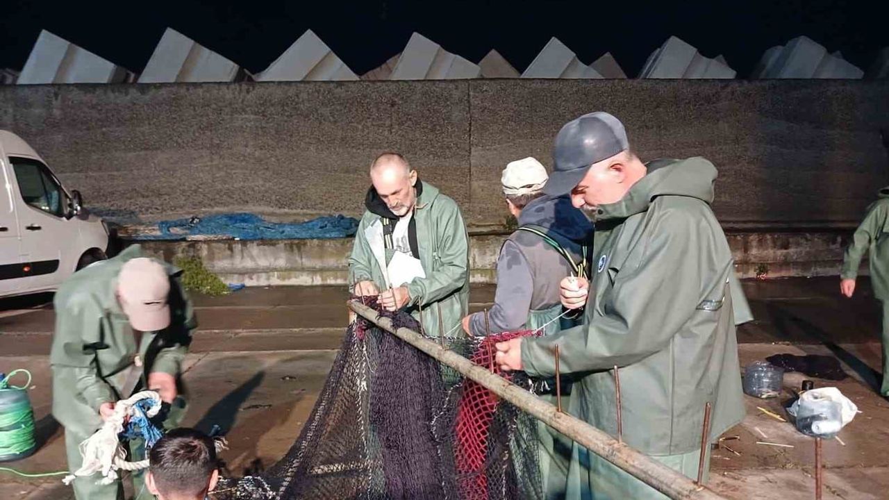 Karadeniz'de palamut bereketi, ağlar alttan akan akıntıyla sınanıyor