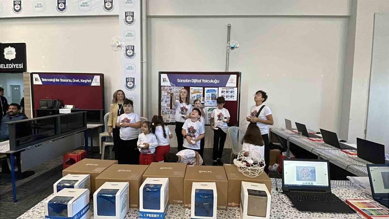Karaman’da genç keşifçilerin bilim yolculuğu başladı