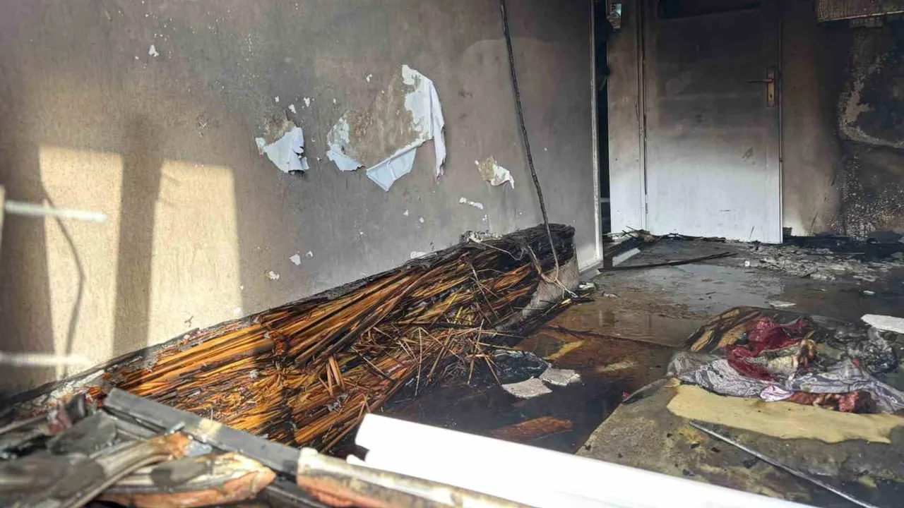 Karapınar'da elektrik kontağı şüphesiyle ev yangını