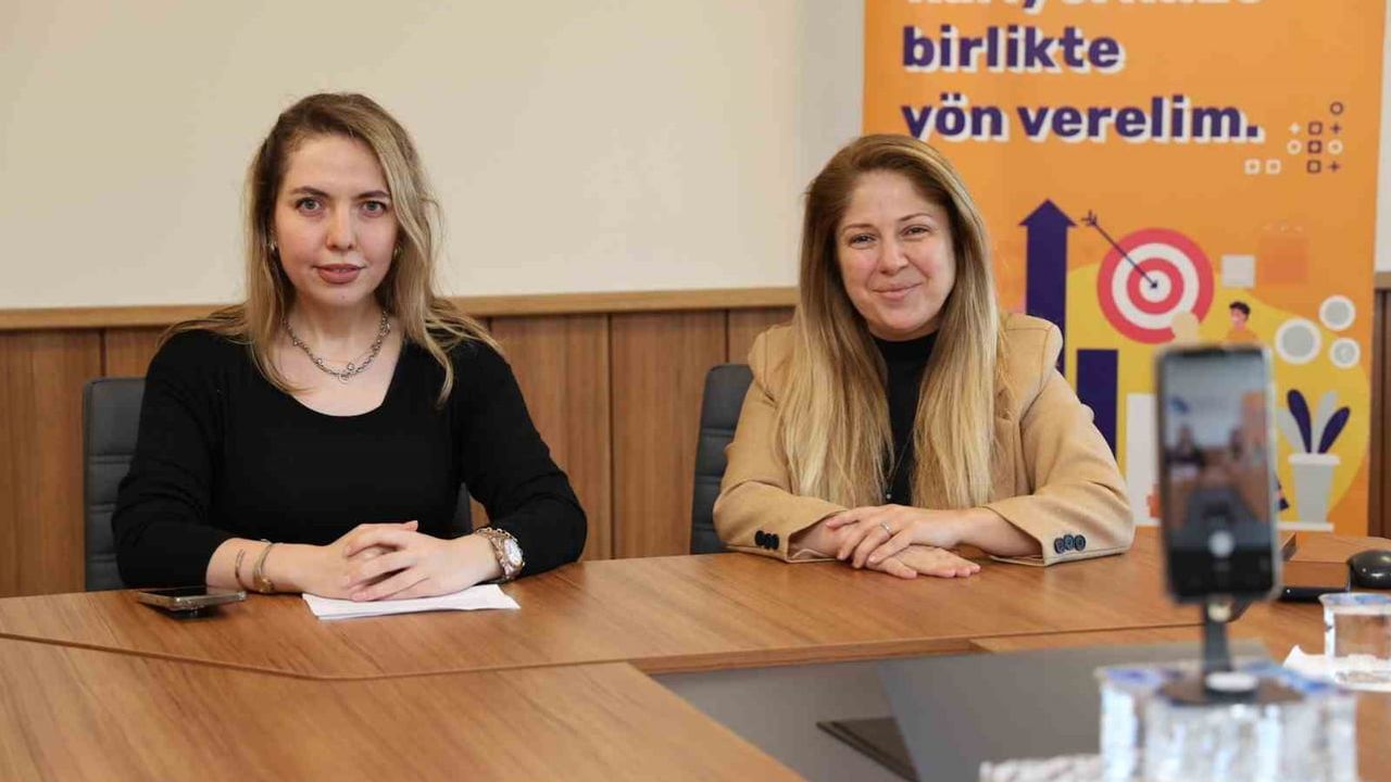 Kariyer yolculuğu üniversitede şekilleniyor: öğrenciler staj ve mezuniyet sonrası destekle buluştu