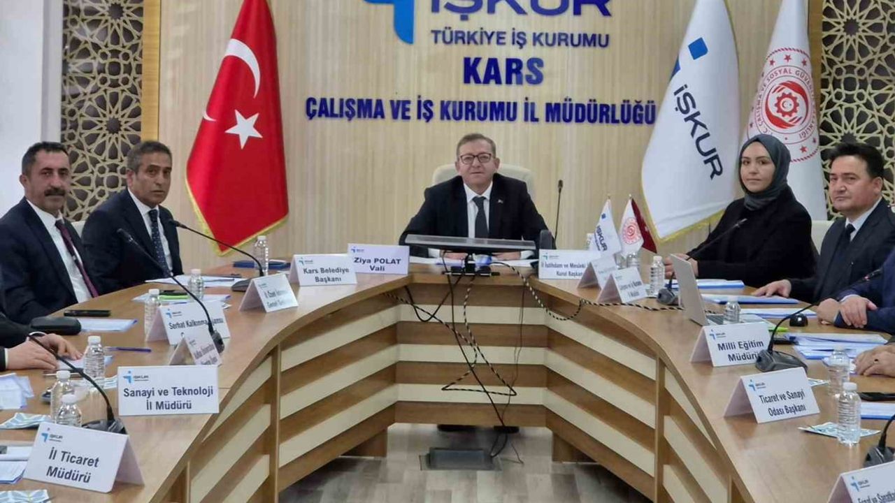 Kars'ta istihdam için mesleki eğitim ve staj ağı güçlendiriliyor