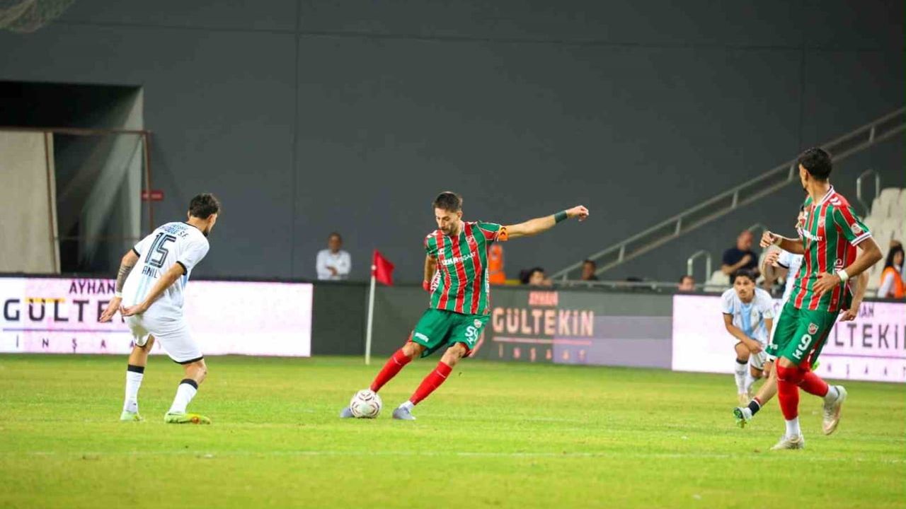Karşıyaka evinde Eskişehir Anadolu'yu Ensar Akgün'ün golüyle geçti