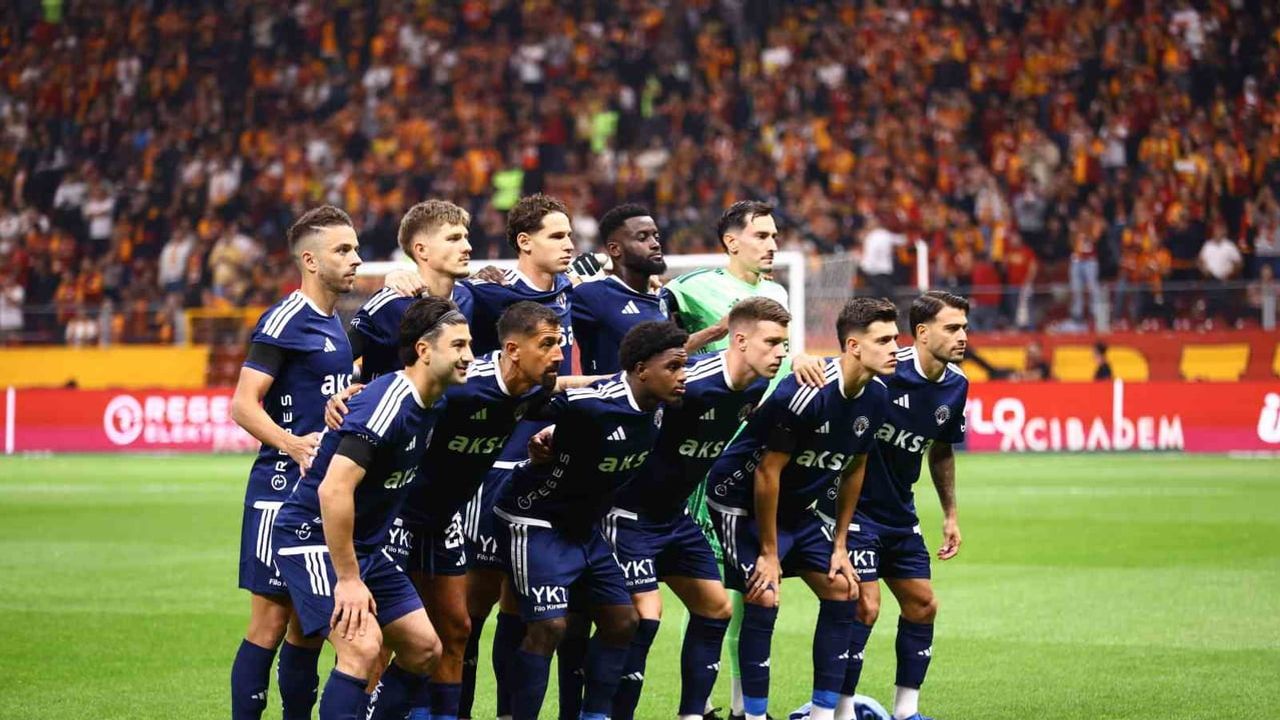 Kasımpaşa'nın yenilmezlik serisi Galatasaray'da son buldu