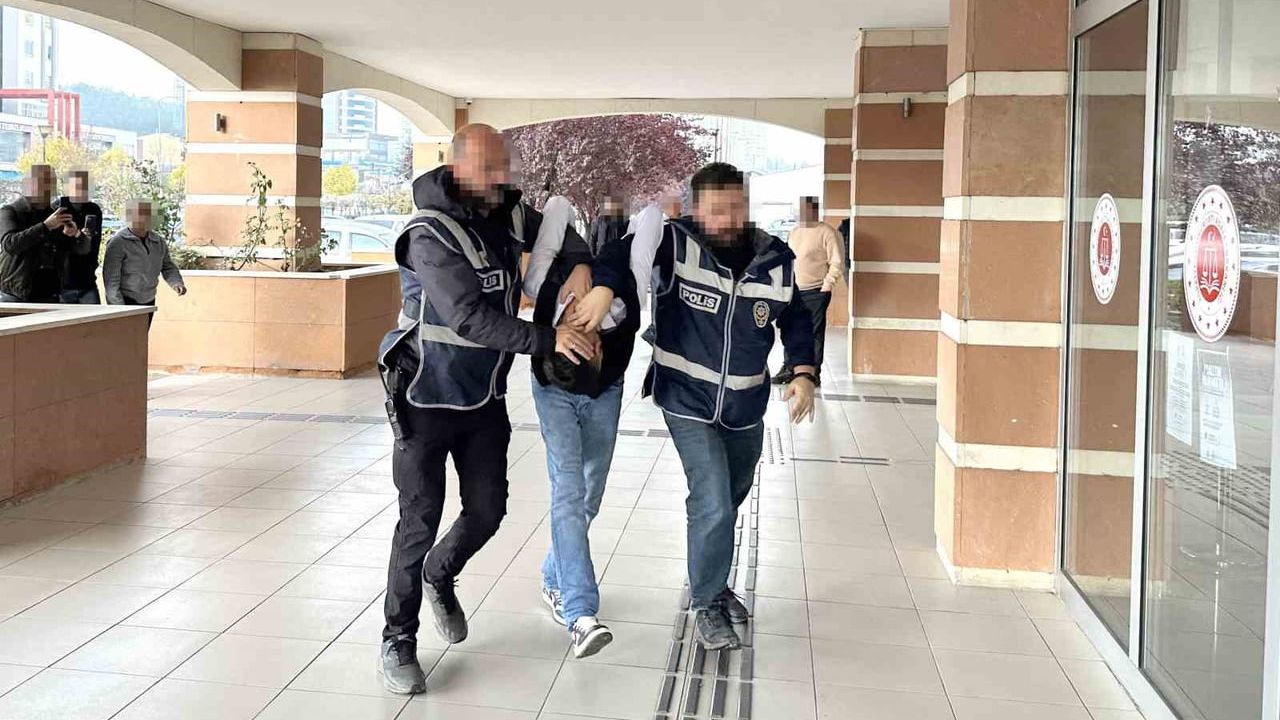 Kastamonu’da cadde üzerinde rastgele ateş açan kişi tutuklandı