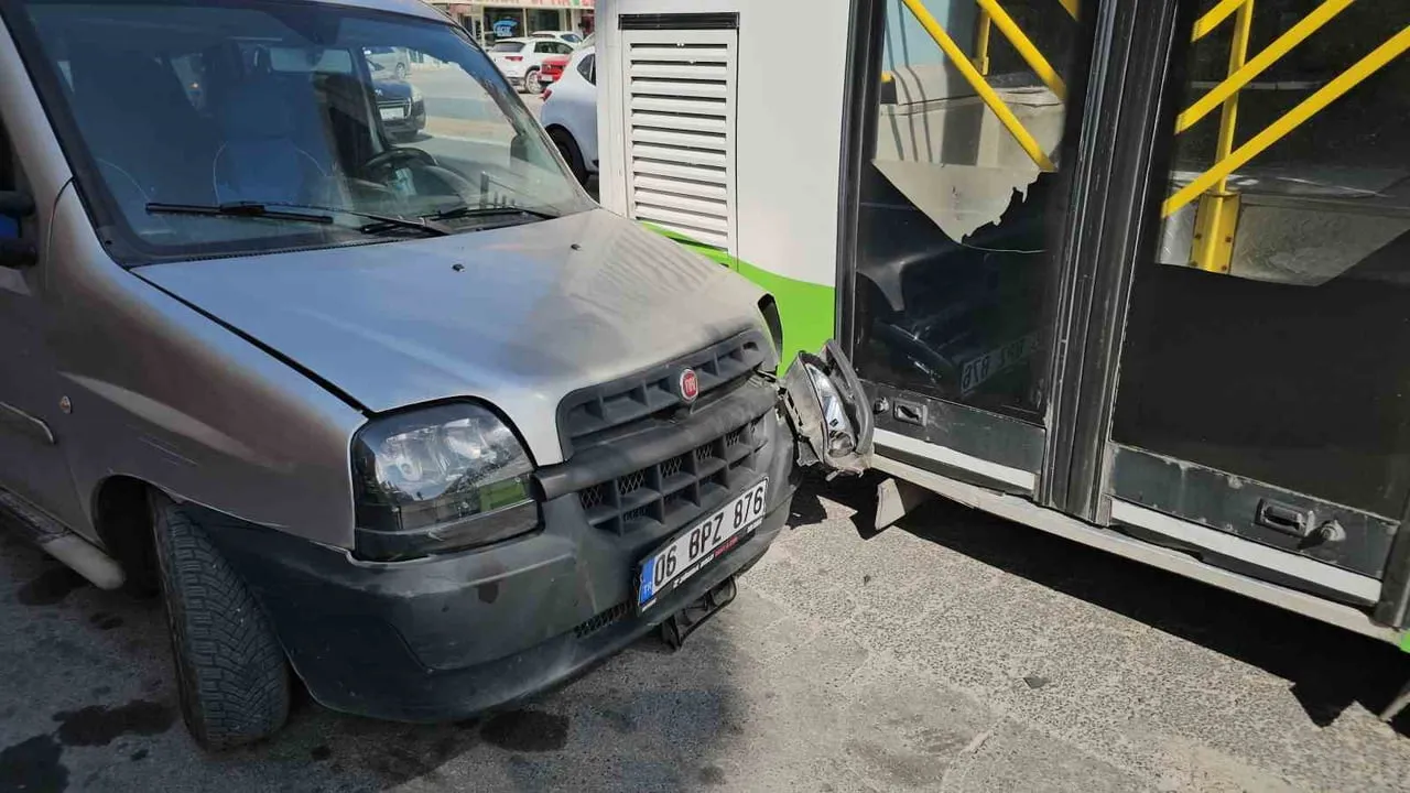 kavga sonrası kaçış girişimi halk otobüsüne çarpmayla sonlandı