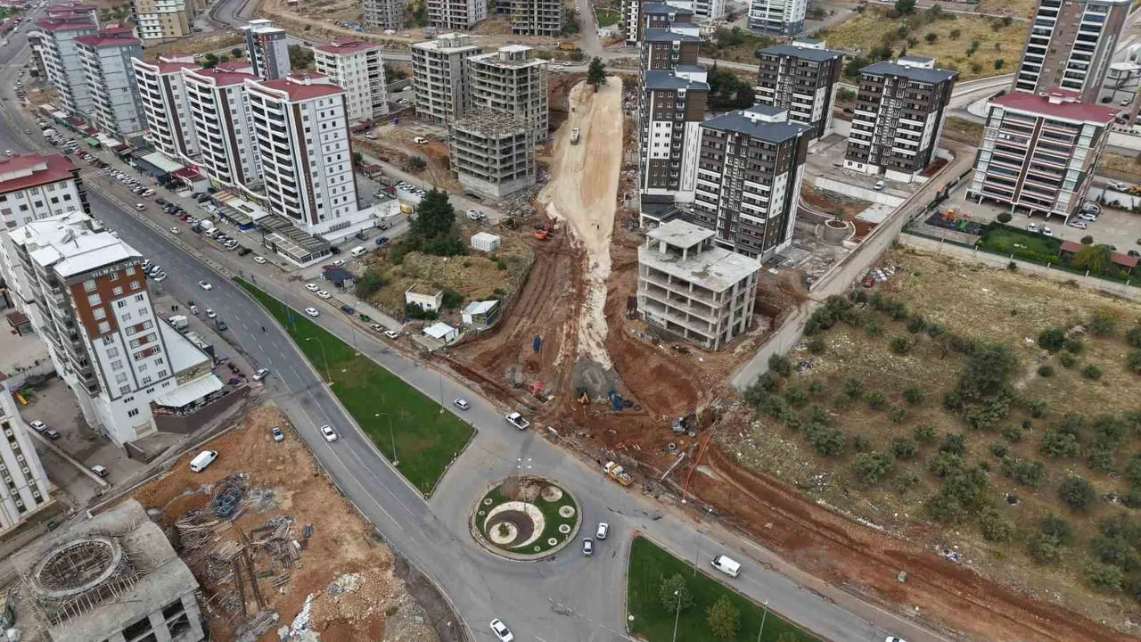 Kavşağı yeniden düzenleyen projeyle Kuzey Çevre Yolu rahatlayacak