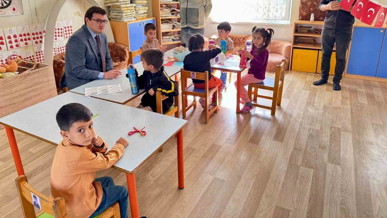 Kaymakam Yaka'da eğitimde ihtiyaçları yerinde değerlendirdi
