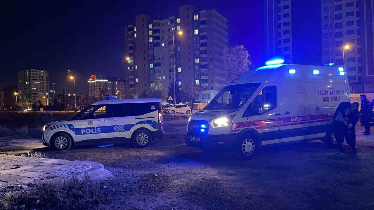 Kayseri'de gençler arasında bıçaklı kavga: 15 yaşındaki ağır yaralandı