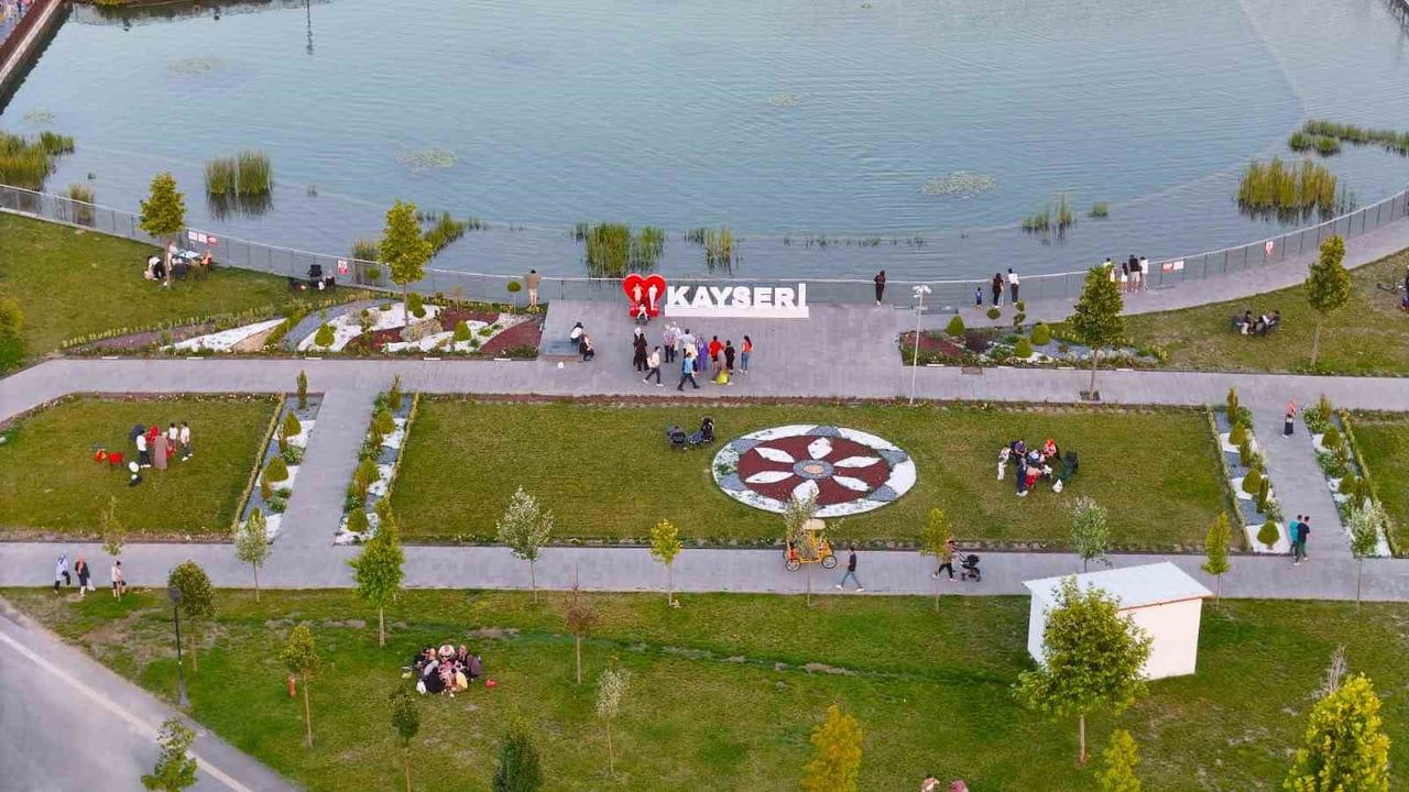Kayseri millet bahçesi yeşil bayrakla uluslararası tescil aldı