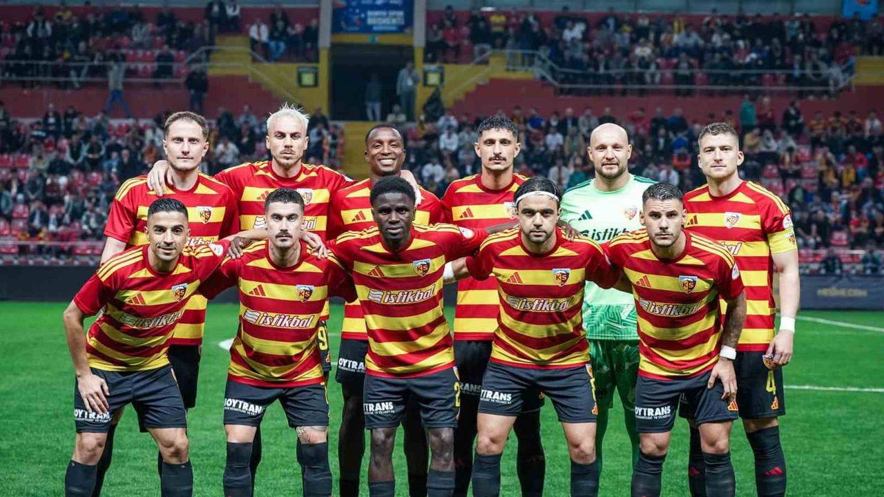 Kayserispor'da saha olayları sonrası beş görevli disipline sevk edildi