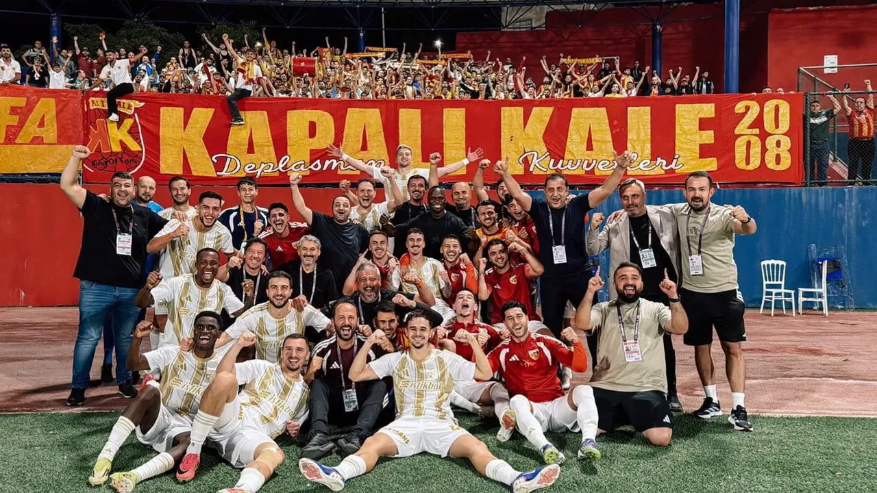 Kayserispor taraftarları Pendik deplasmanına gece yolculuğuyla gidiyor