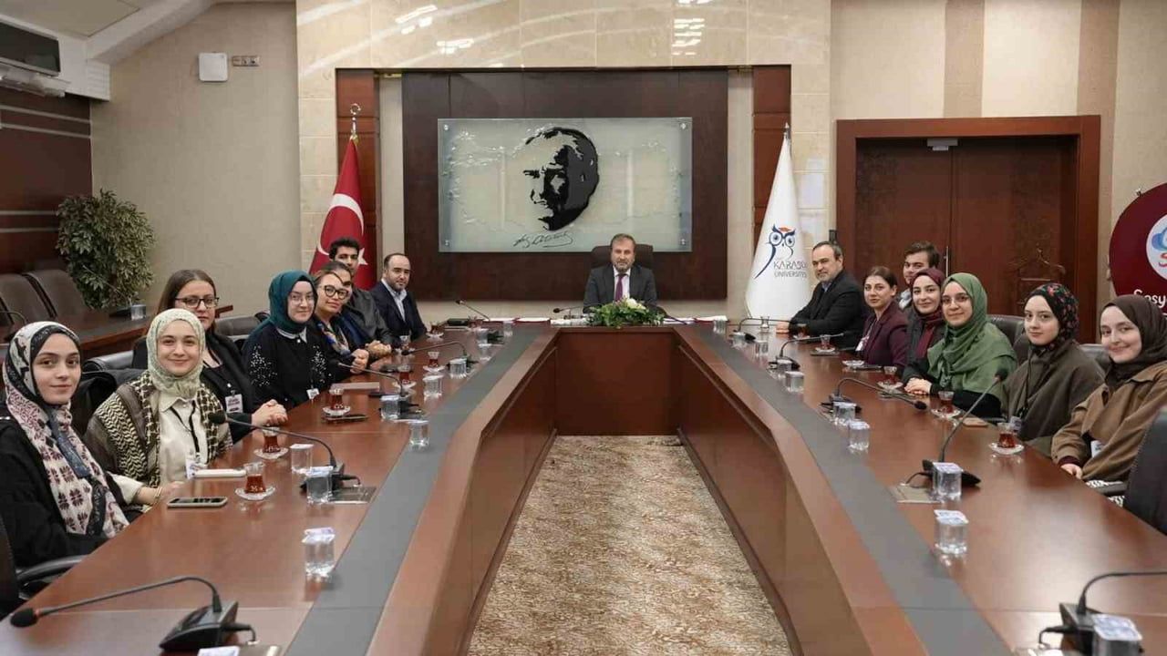 KBÜ ve Uluslararası Genç Derneği'nden gençlik için kapsamlı iş birliği