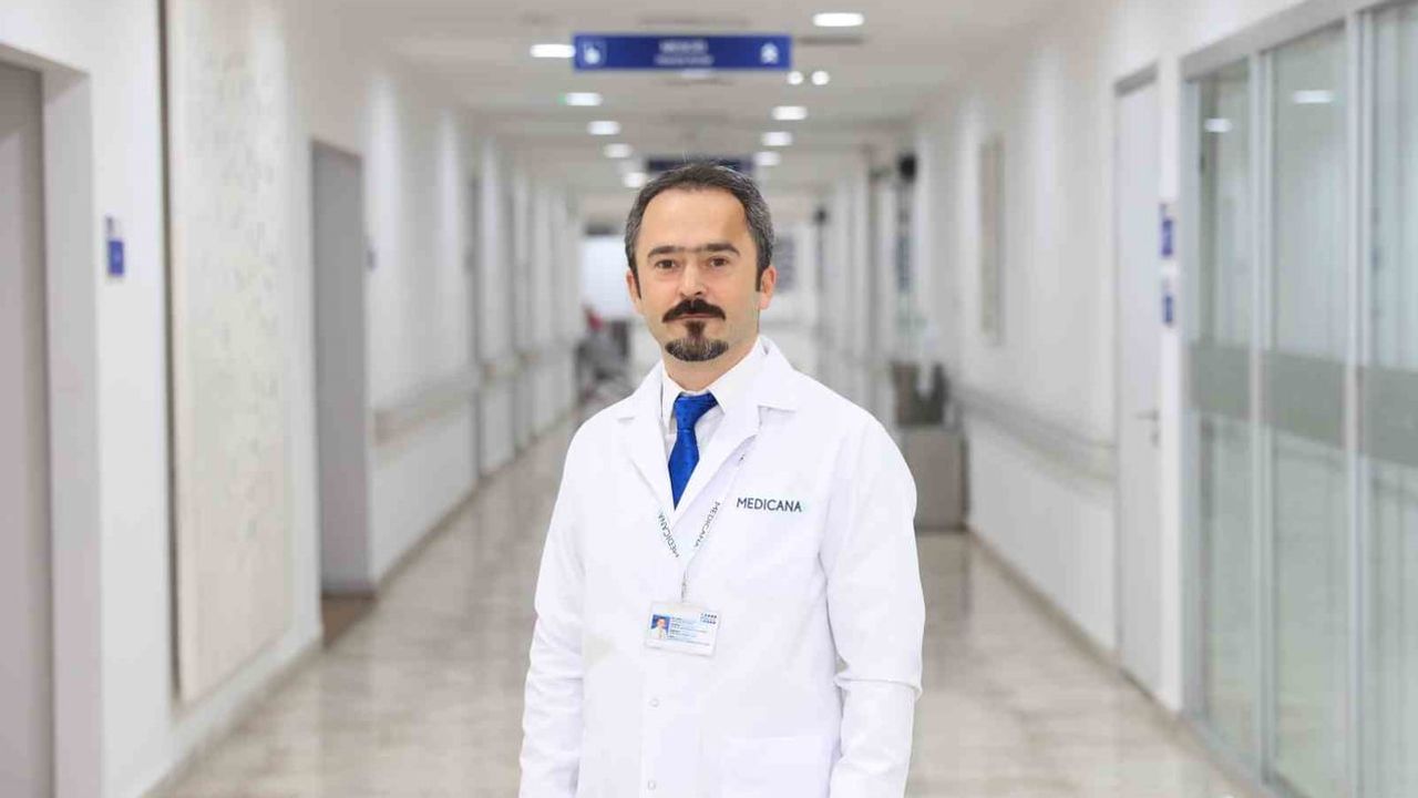 Kemiklerin sessiz çatlağı: stres kırığının belirtileri, tanısı ve korunma yöntemleri