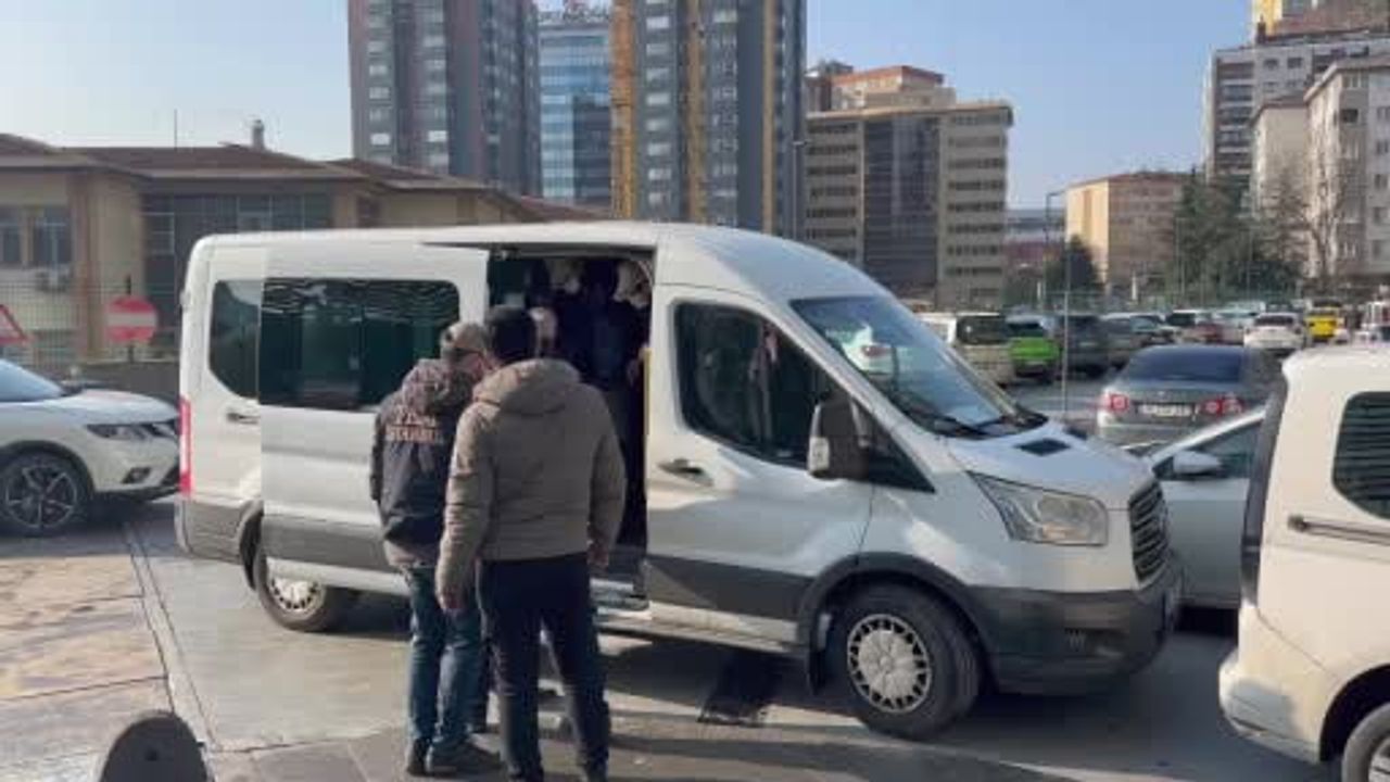 Kent uzlaşısı davasında çoğunluk beraat, iki meclis üyesine hapis