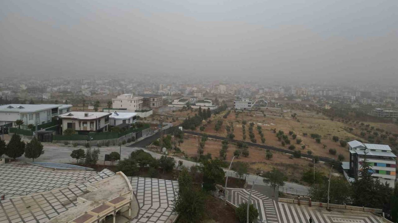 Kente çamur akını uyarısı: Kilis'te Suriye kaynaklı toz taşınımı hayatı etkiliyor