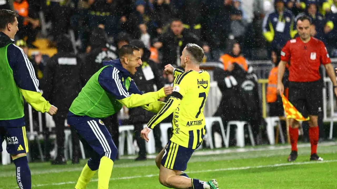 Kerem Aktürkoğlu'ndan golle dönüş: Fenerbahçe'de suskunluğa son