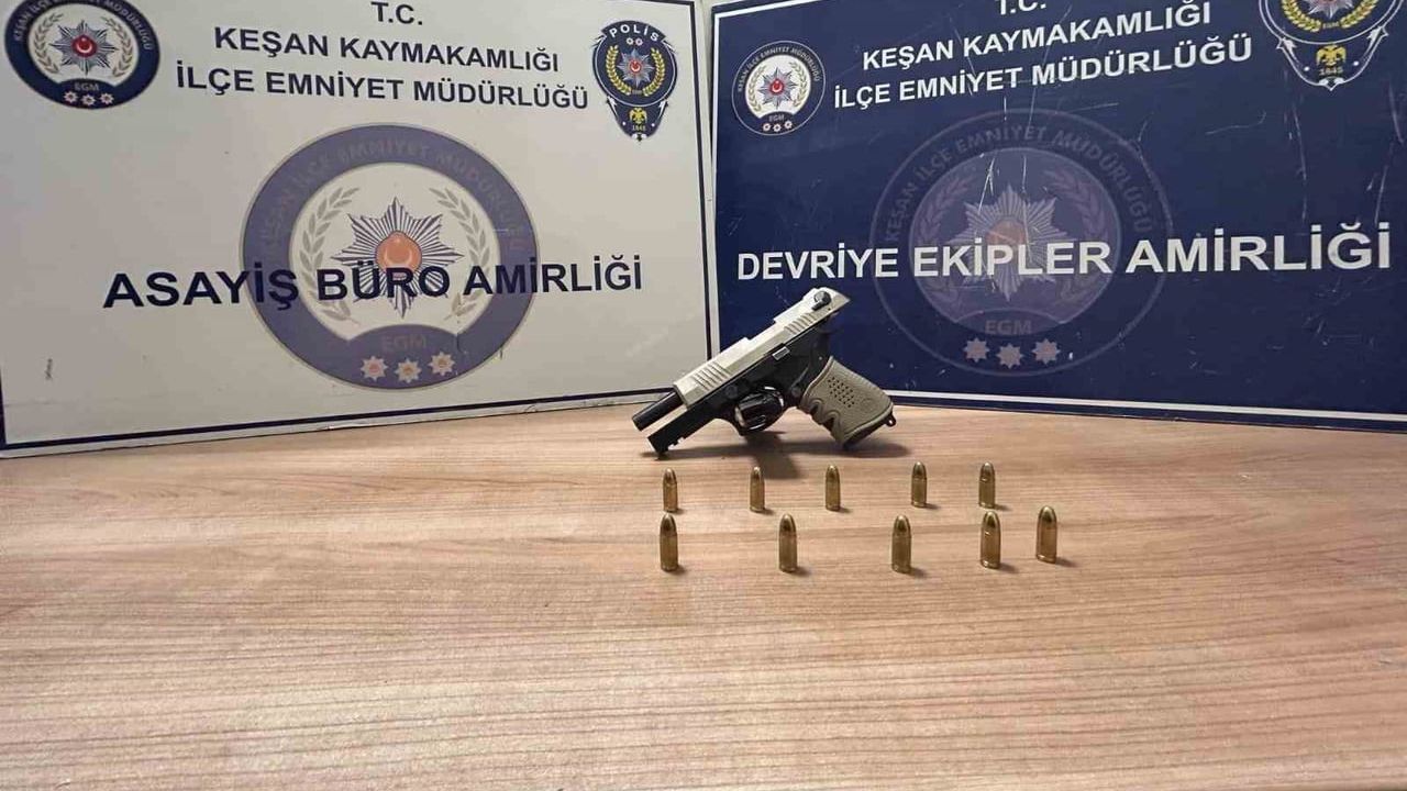 Keşan'da ateş ihbarı sonrası üzerinde silah ve mermi bulunan şüpheli gözaltında