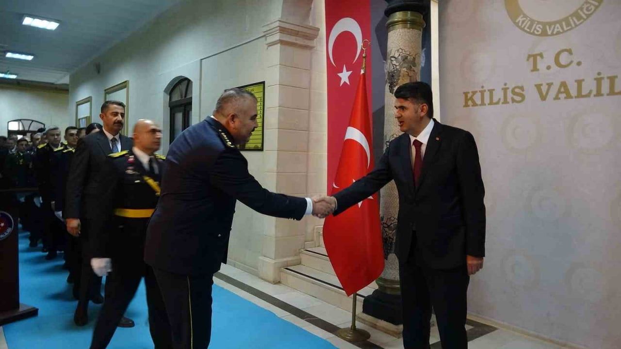 Kilis'te cumhuriyet coşkusu: vali Kalaylı tebrikleri kabul etti