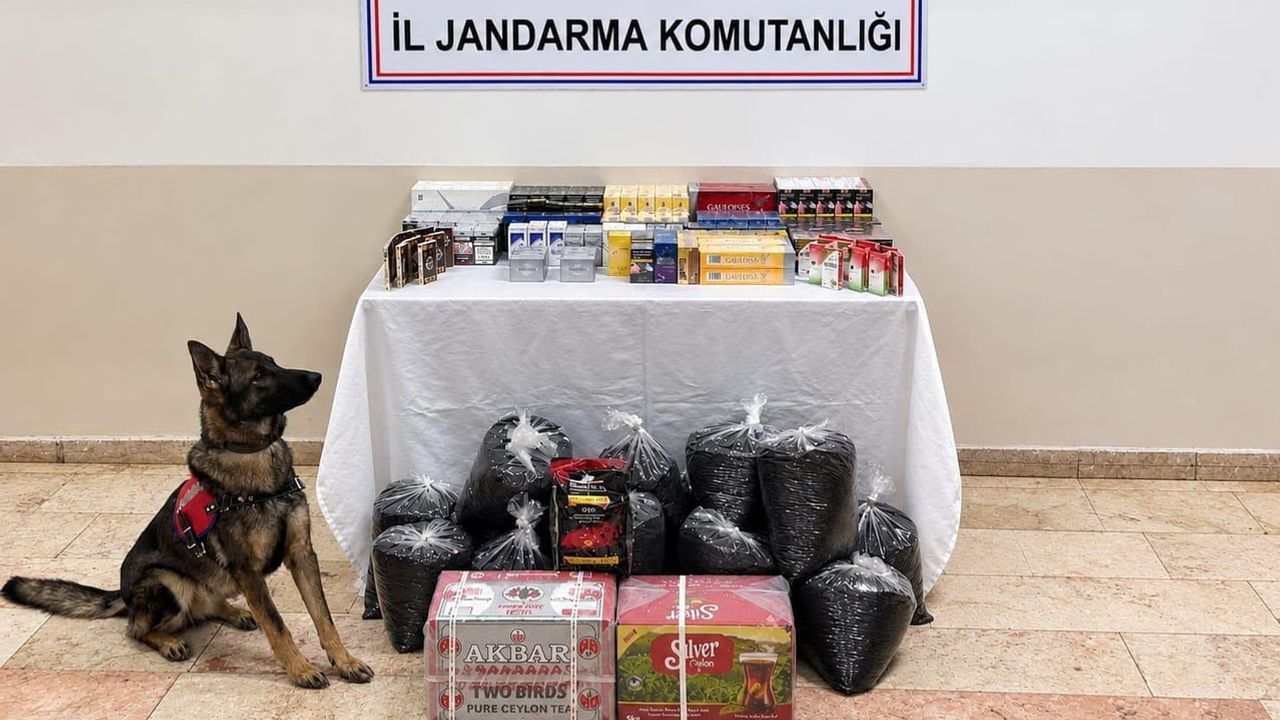 Kilis'te iki adreste kaçak çay ve sigara operasyonu