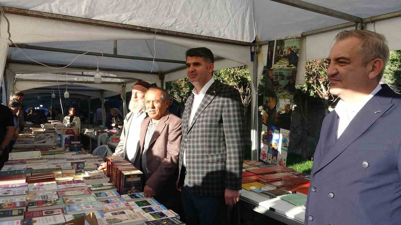 Kilis’te ilk kitap fuarı kentin kültür hayatına yeni soluk getirdi