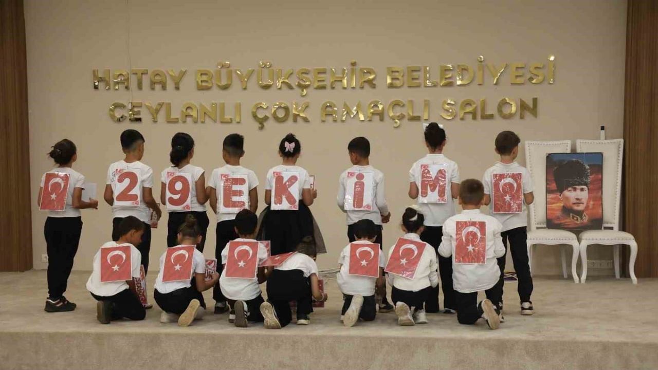 Kırıkhan Ceylanlı'ya kazandırılan salon ilk bayram coşkusunu yaşattı