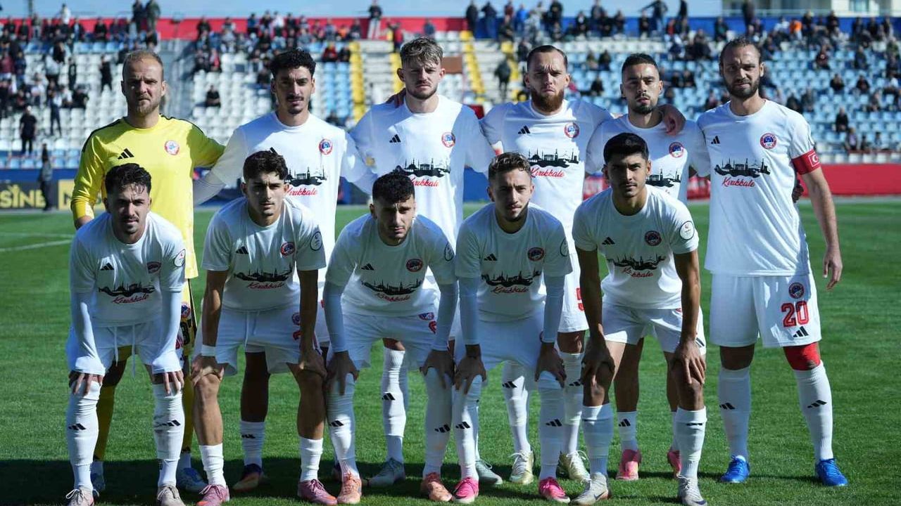 Kırıkkale FK'den futbolculara 71'er bin lira ceza