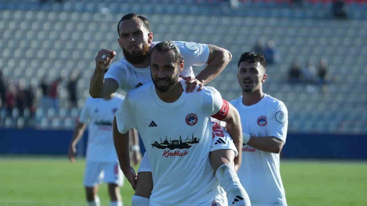 Kırıkkale FK ikinci yarıda döndü: penaltı ve uzatma golüyle 3-1